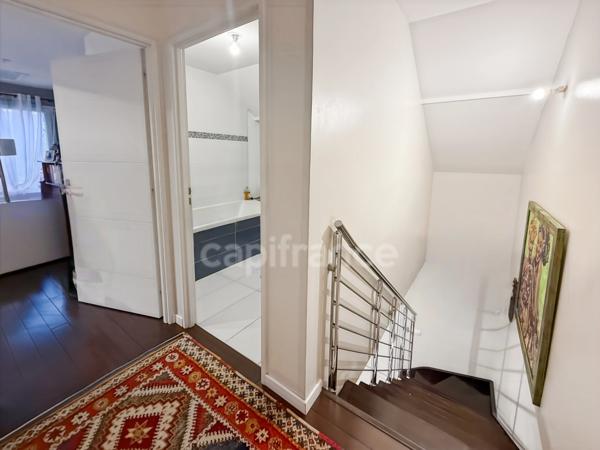 Maison à vendre 6 pièces PREVESSIN MOENS (01)