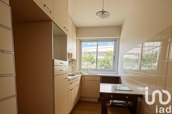 Appartement 2 pièces de 48 m² à Roquebrune-Cap-Martin (06190)