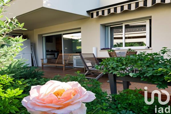 Appartement 2 pièces de 48 m² à Roquebrune-Cap-Martin (06190)