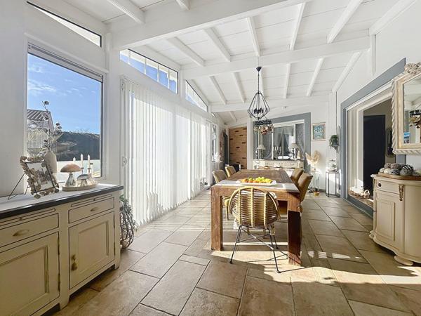 Gardanne - Maison 4 pièces - 150 m2 - jardin - piscine - garage 40 m2