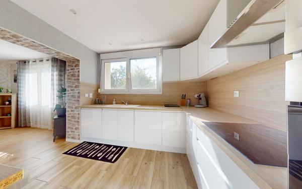 Maison à vendre    5 pièces • 91 m2 Hayange