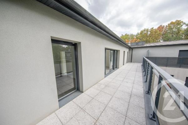 Appartement à vendre  3 pièces - 56,30 m 2   PAREMPUYRE  - 33