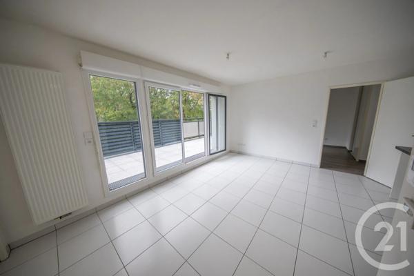 Appartement à vendre  3 pièces - 56,30 m 2   PAREMPUYRE  - 33