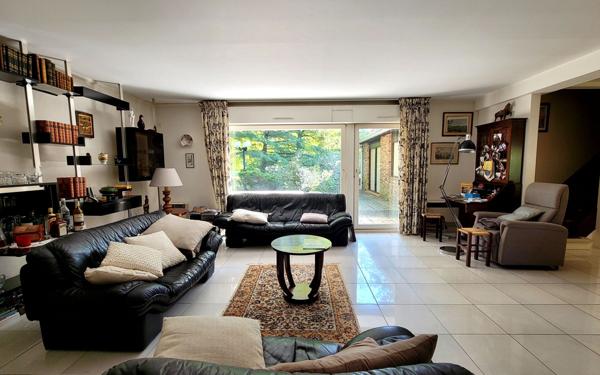 Maison à vendre    6 pièces •  Donnery