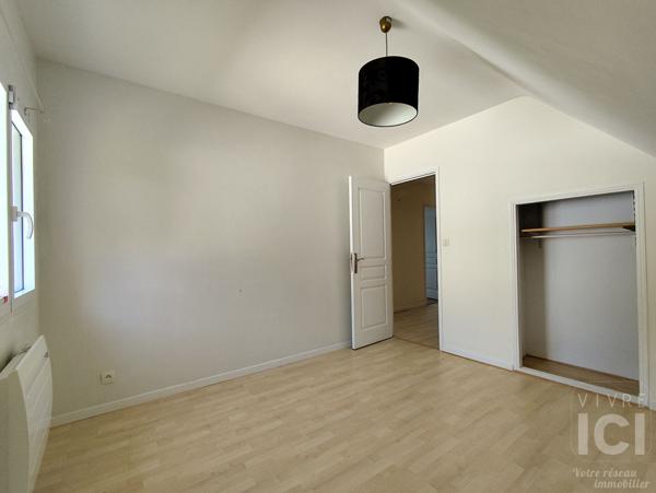 À VENDRE MAISON 157 M², 5 CHAMBRES, EN IMPASSE, AU CALME ABSOLU.