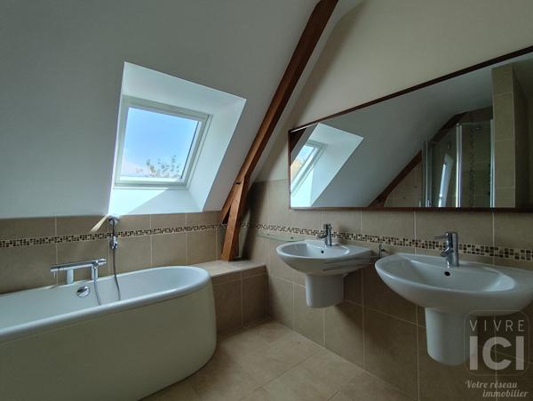 À VENDRE MAISON 157 M², 5 CHAMBRES, EN IMPASSE, AU CALME ABSOLU.