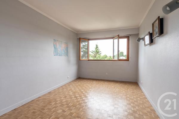 Appartement T3 à vendre  3 pièces - 64,56 m2 ST MAUR DES FOSSES - 94