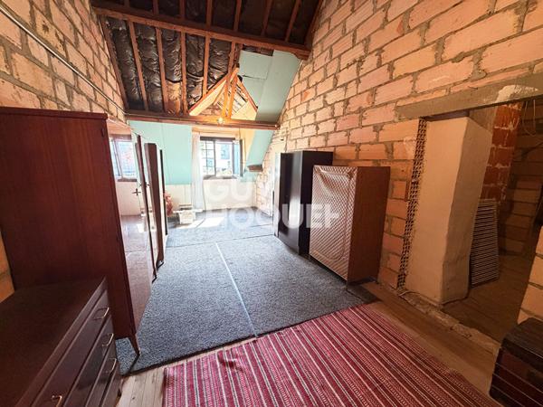 Maison individuel avec très grand terrain !
