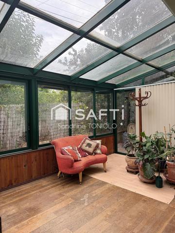 Villa dans quartier prisé à proximité de la mer