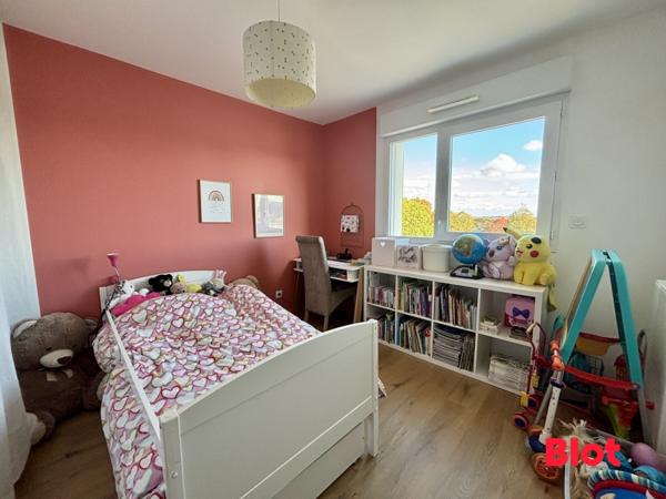 Appartement 4 pièce(s)