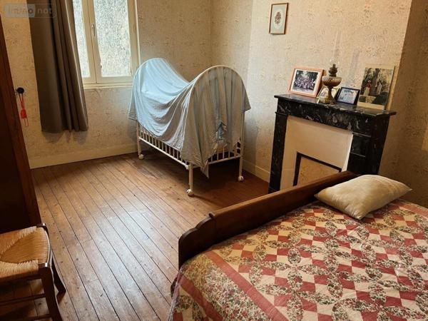 Maison à vendre à Beaumont-sur-Sarthe dans la Sarthe (72170), ref : 72126-3125