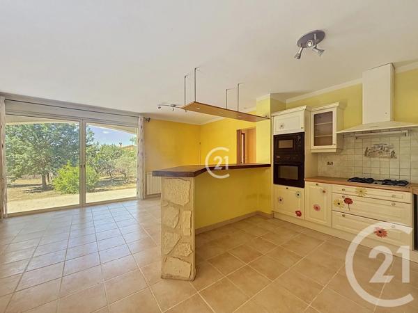 Maison à vendre  5 pièces - 106,74 m 2   CHATEAURENARD  - 13