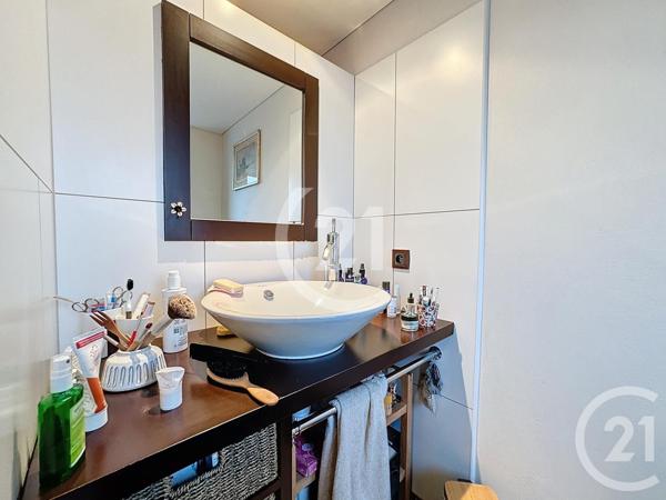 Appartement T4 à vendre  3 pièces - 64,15 m2 VALDOIE - 90