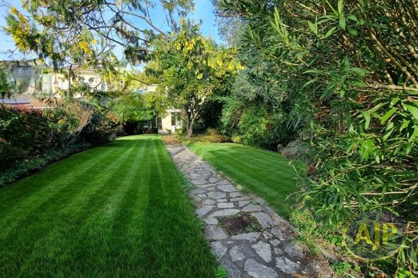 Vente maison Libourne : 395 000 € - AJP Immobilier Libourne