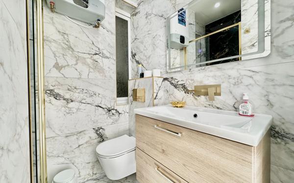 Appartement à vendre    3 pièces • 57,87 m2 Nice