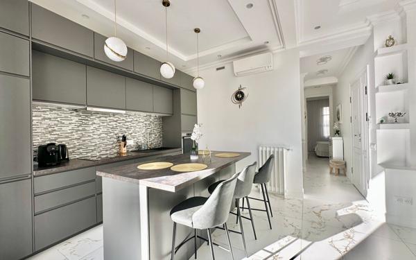 Appartement à vendre    3 pièces • 57,87 m2 Nice