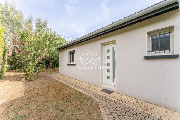 Maison Contemporaine de 108m2 sur Terrain de 600m2 et Double Garage – SAINTE FOY LÈS LYON