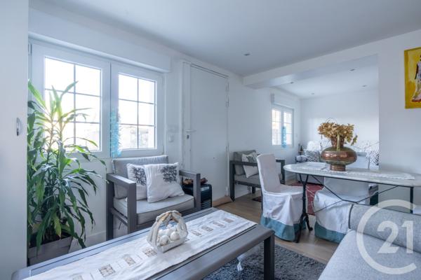 Maison à vendre  9 pièces - 231,79 m2 CHAMPIGNY SUR MARNE - 94