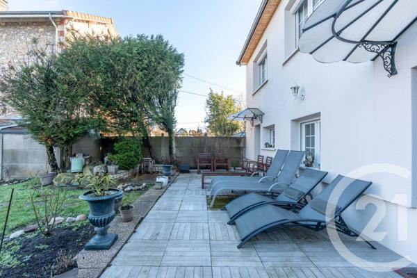 Maison à vendre  9 pièces - 231,79 m2 CHAMPIGNY SUR MARNE - 94