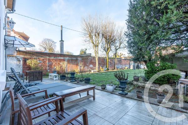 Maison à vendre  9 pièces - 231,79 m2 CHAMPIGNY SUR MARNE - 94