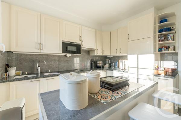 Maison à vendre  9 pièces - 231,79 m2 CHAMPIGNY SUR MARNE - 94