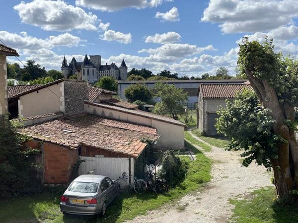 Maison à vendre |  La Rochefoucauld |  4 pièces | 88 m²