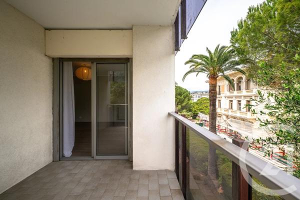 Appartement F3 à vendre  3 pièces - 58,14 m 2   NICE  - 06