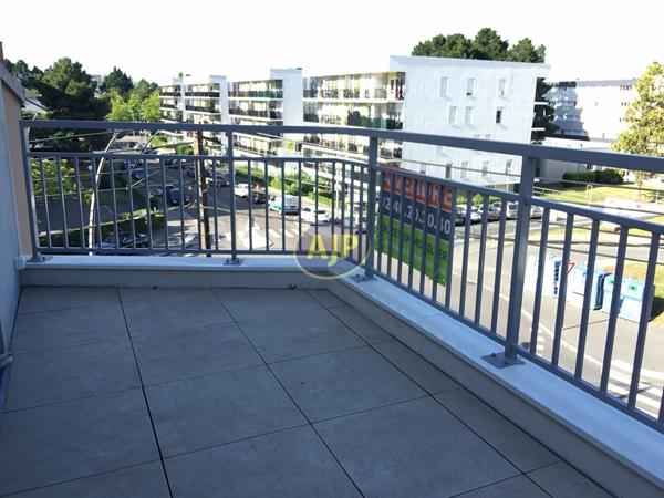 Location appartement Nantes : 1 077 € - AJP Immobilier Nantes Jouzel