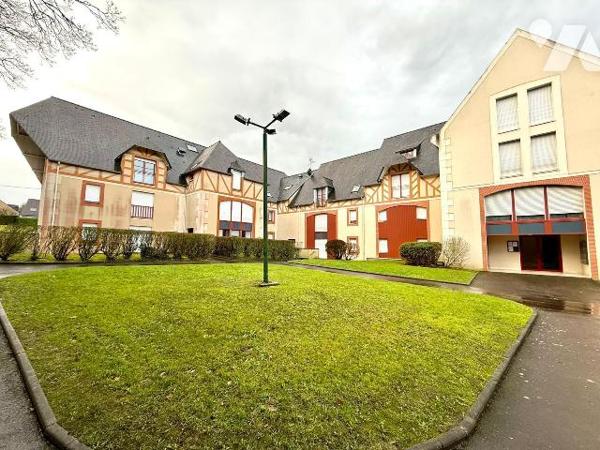 Appartement T2 / SAINT-SERVAN / LA BRIANTAIS

Situé au premier étage d'une résidence de stand...