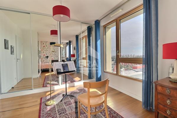 FRONT POPULAIRE ? EMBLÉMATIK ? 109 M² ? 12E ÉTAGE ? VUE SACRÉ-C?UR ? GRAND 3 PIÈCES ÉVOLUTIF