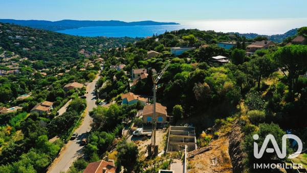 Terrain à vendre 1 369 m² Cavalaire-sur-Mer