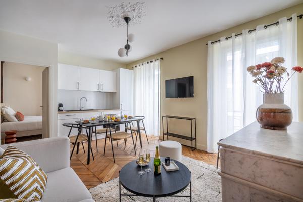 location 3 pieces 50m2 meublé - triangle d'or