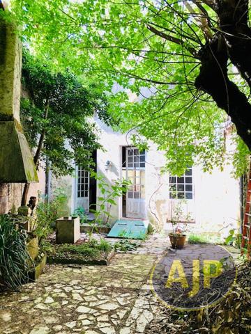 Vente immeuble Lesparre Medoc : 213 500 € - AJP Lesparre Immobilier