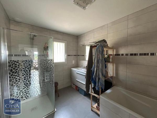 Maison à vendre 5 pièces 102m² Régny (42630)