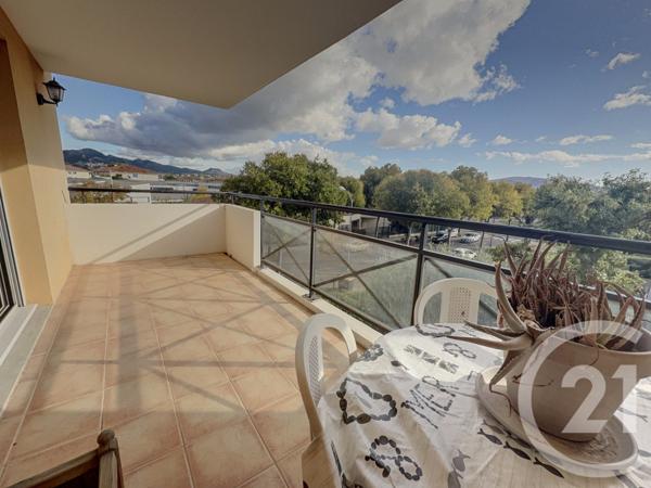 Appartement F3 à vendre  3 pièces - 62,69 m2 MARSEILLE - 13013