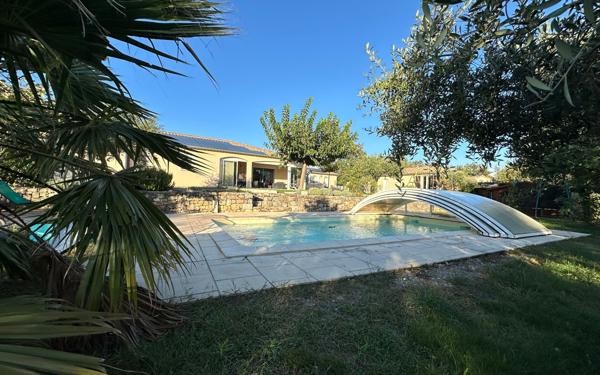 Maison à vendre    7 pièces • 200 m2 Montréal