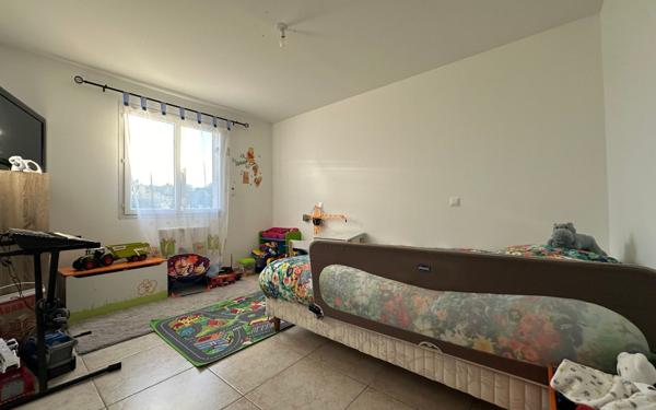 Maison à vendre    7 pièces • 200 m2 Montréal