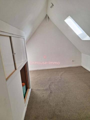 Immeuble à vendre 10 pièces de 247 m²