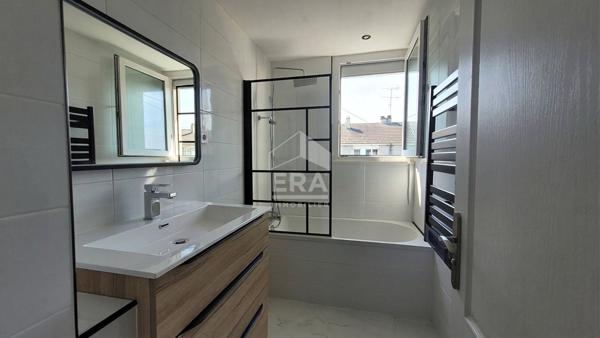 IDÉAL INVESTISSEUR ? MAISON LOUÉE AVEC JARDIN ET GARAGE - SECTEUR POLE SANTE SUD