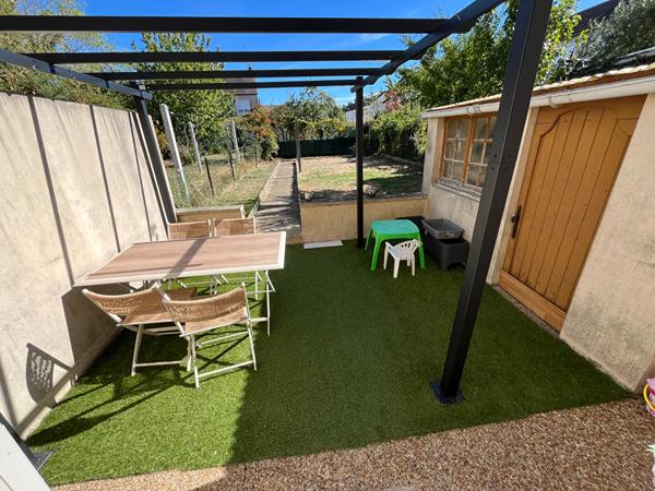 IDÉAL INVESTISSEUR ? MAISON LOUÉE AVEC JARDIN ET GARAGE - SECTEUR POLE SANTE SUD