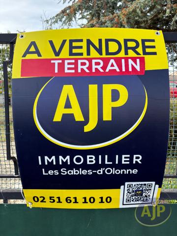 Terrains à vendre Brem Sur Mer : surface de 352 m2 à 89 800€ - AJP Immobilier Les Sables-d'Olonne