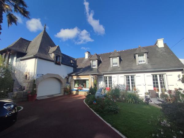 Maison d’Exception avec Gîte  – Un Bien Rare et Polyvalent !