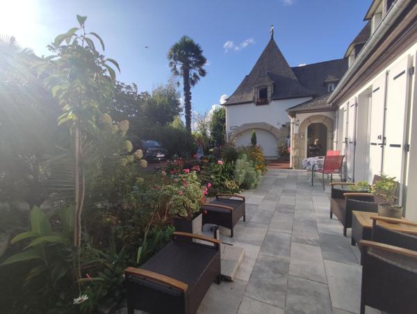 Maison d’Exception avec Gîte  – Un Bien Rare et Polyvalent !