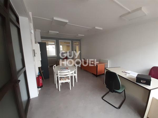 Local commercial Calais 7 pièce(s) 115 m2