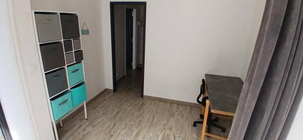 Appartement T3 cabine, terrasse, cour et garage