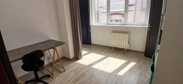 Appartement T3 cabine, terrasse, cour et garage