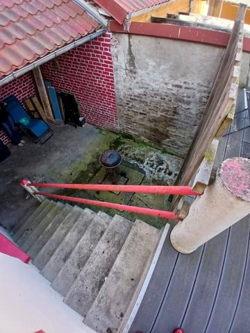 Appartement T3 cabine, terrasse, cour et garage