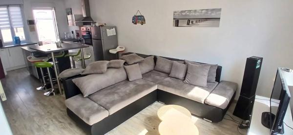 Appartement T3 cabine, terrasse, cour et garage
