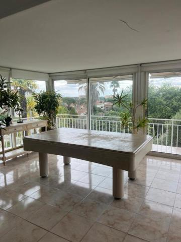Maison Mandelieu La Napoule 7 pièces 200 m2 avec piscine - 945 000