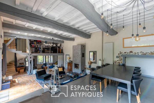 Authentique grange revisitée avec élégance et modernité